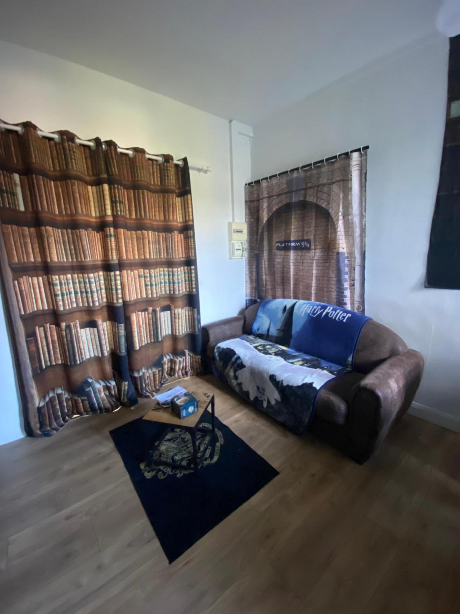 Appartement Hyper Centre Reims Le Gite Du Sorcier Екстериор снимка