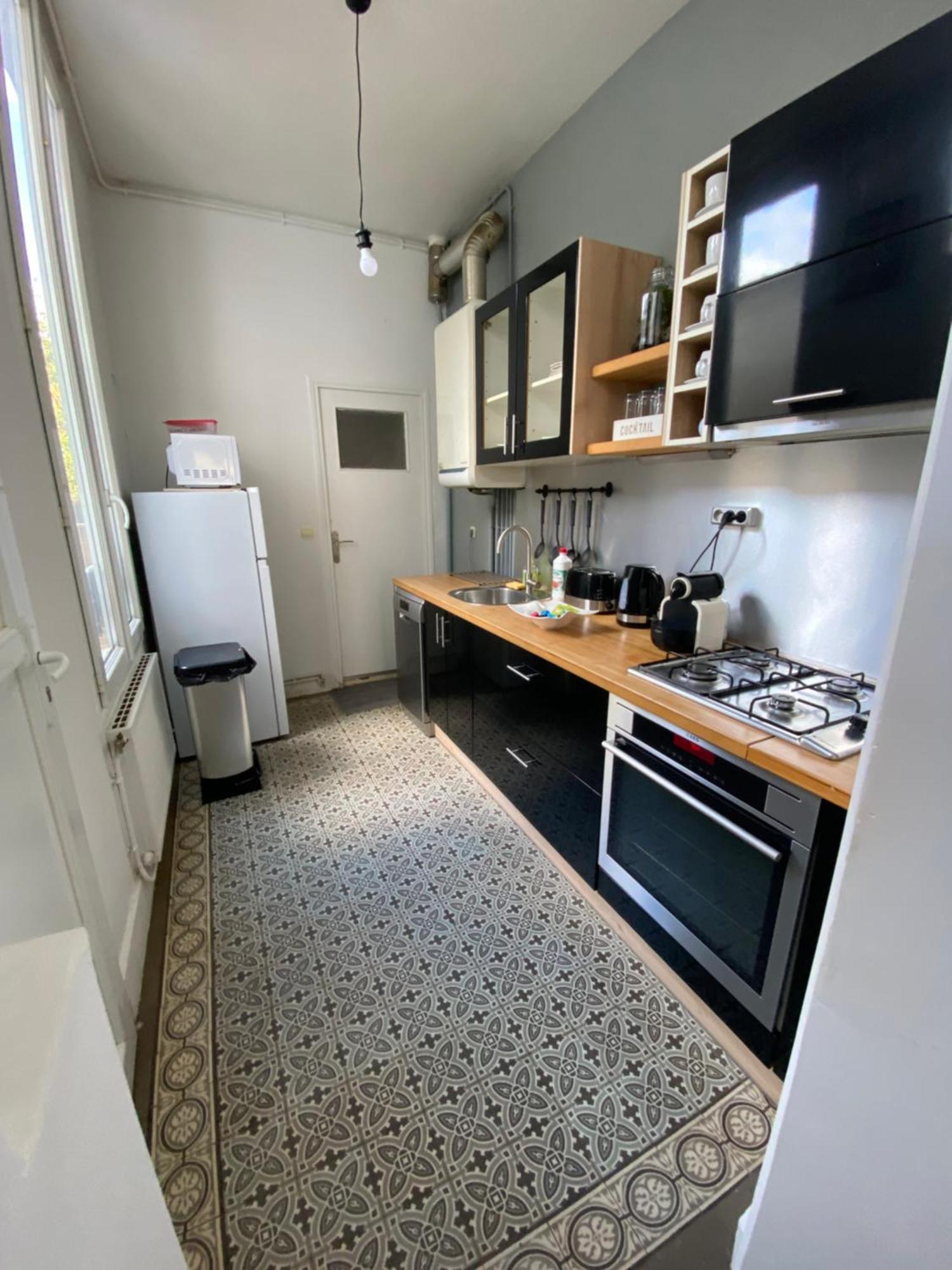 Appartement Hyper Centre Reims Le Gite Du Sorcier Екстериор снимка
